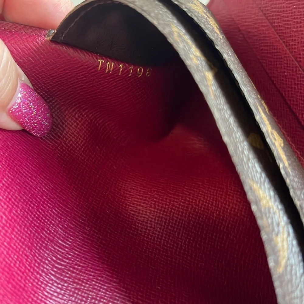 COPY - Louis Vuitton Josephine Monogram Wallet - Picture 7 of 11